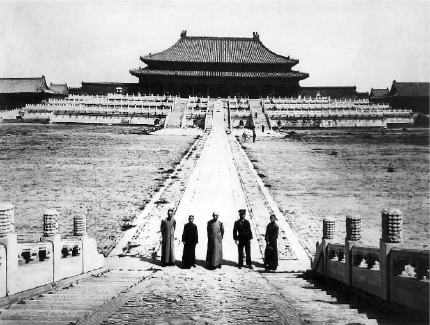 上海文联-故宫老照片特展穿越时代变迁