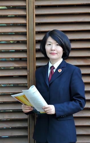 浦东新区检察院干警刘红娜谈 奋发有为争做一