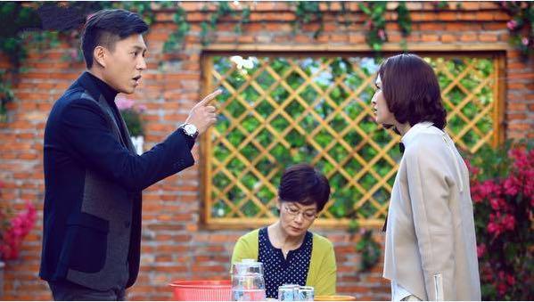 这部都市情感剧，靳东可能很想拉黑