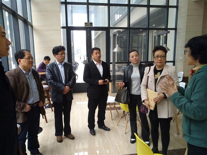 宝山区侨联赴上海大学侨联开展大调研